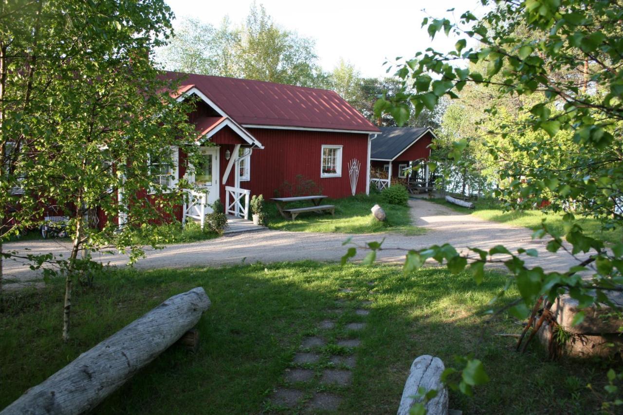 Santa'S Little Village - Hotel Uitonniemi Kemijarvi Exterior photo